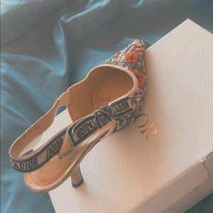 100 % authentic Ja’ Dior sling back heels